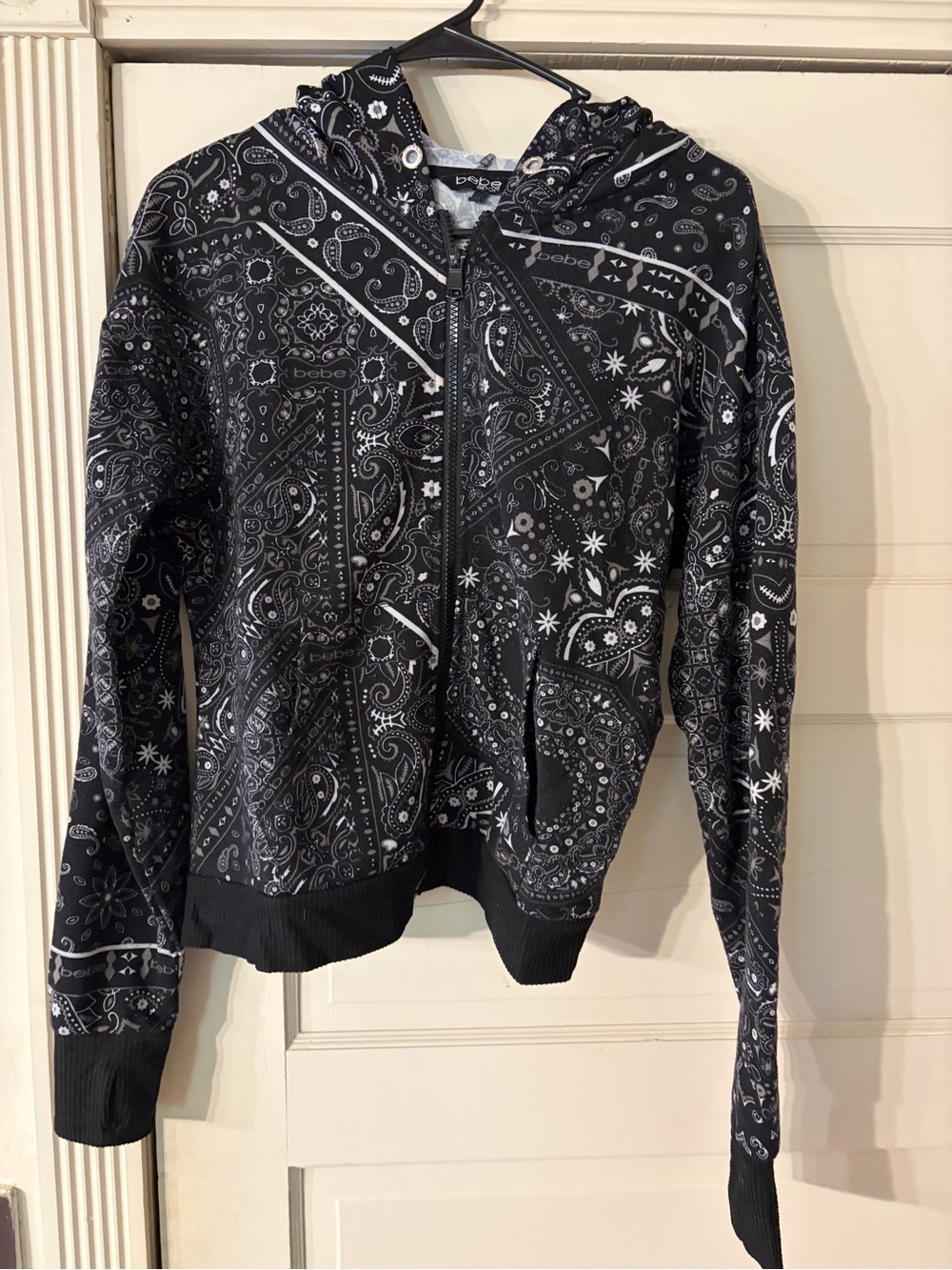 bebe Black Paisley Zip-Up Hoodie Jacket